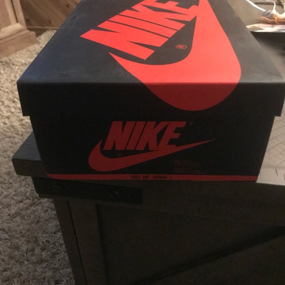 Jordan 1 University Size 11 New - Picture 6 of 6